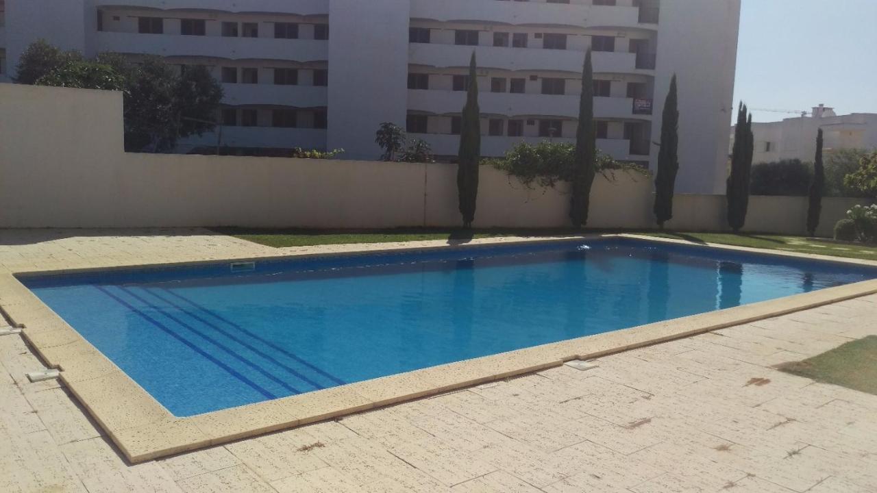 Modern 3 Bedroom Pool View. Albufeira Esterno foto